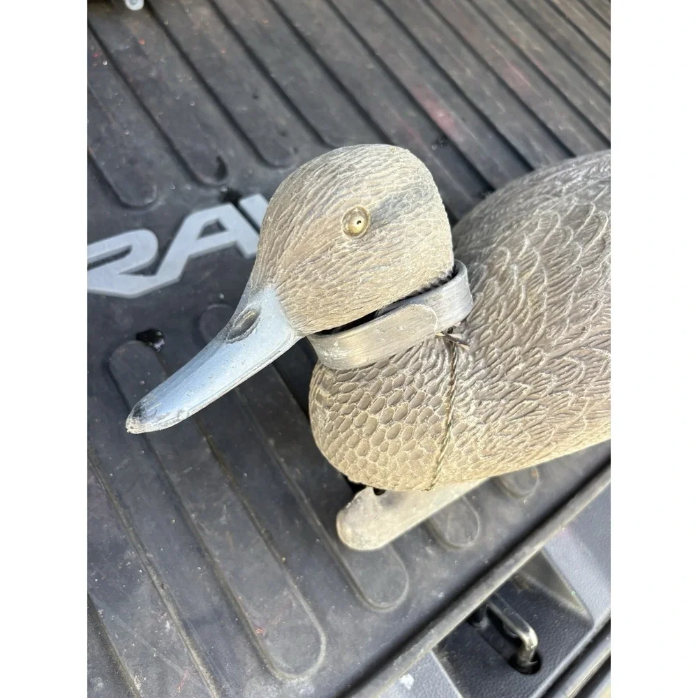 G & H Decoy Duck Hyper Realistic Henryetta, Ok Made In USA W/‎ Weight
